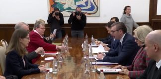 Vučić se sastao sa delegacijom Međunarodnog monetarnog fonda