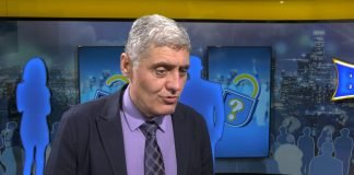 Miroljub Petrović – Političari su glumci koji manipulišu ljudima