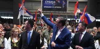 Koliko zarađuje Vučić?