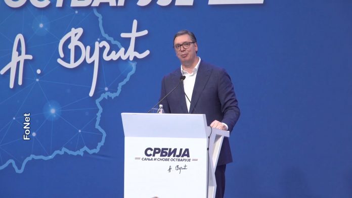 Vuchic_govor_Kraljevo_2_-_038_VM.mp4_snapshot_00.34.000