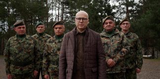 Ministar Vučević Vaskrs proveo u bazi „Merdare“