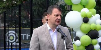 Mirović otvorio prvi padel centar u Novom Sadu