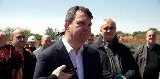 Mirović: Napreduju radovi na izgradnji sportske hale u Novom Kneževcu