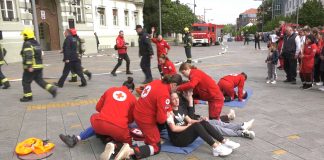 Pokazna vežba i gradsko takmičenje ekipa prve pomoći u Zrenjaninu