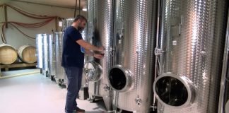 Malim proizvođačima vina i rakije novčana sredstva za kupovinu opreme