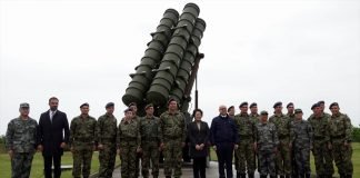 Ministar Vučević i ambasadorka Kine Čen Bo obišli raketni sistem za PVD „FK-3“