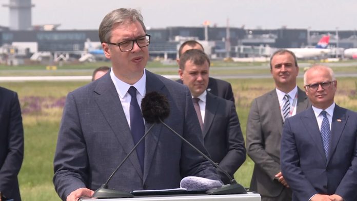 01 Vucic