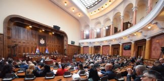 Sednica skupštine bez kvoruma – Grbović: Dobiće ga na ulicama