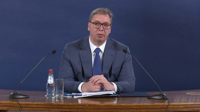 01 Vucic