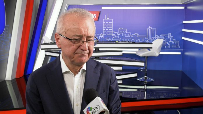 09 SINIŠA LJEPOJEVIĆ