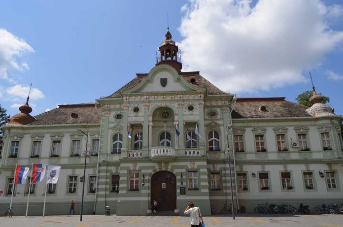grad-zrenjanin-gradska-kuca