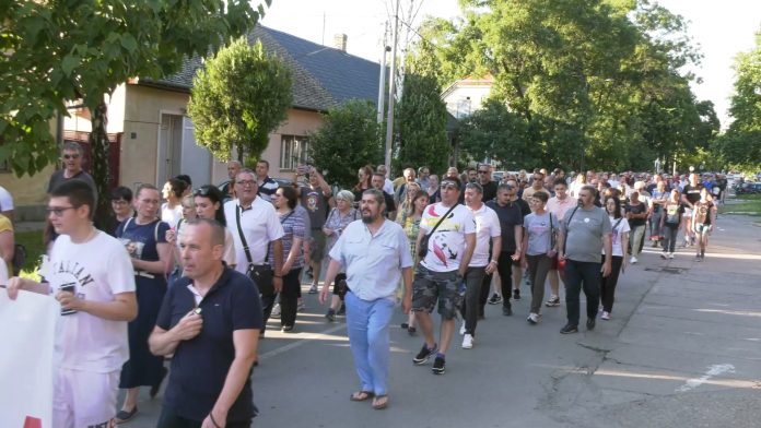 vrbas protest yt.mp4_snapshot_05.19.800
