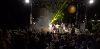 Predstava ,,Urnebesna tragedija’’ izvedena u Budvi