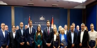 Uručeni ugovori o sufinansiranju projekata za regionalni rast i razvoj
