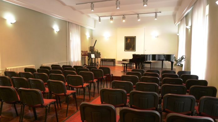 MUZIČKA ŠKOLA