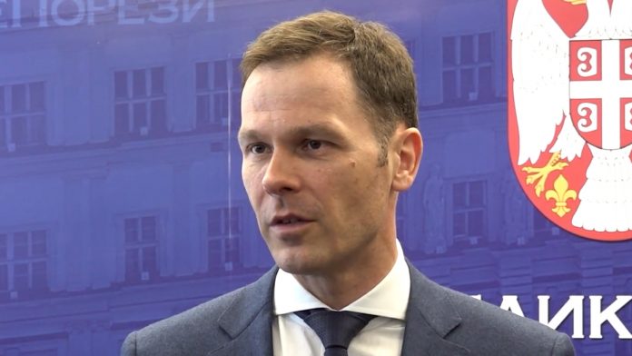mali pomoć deci