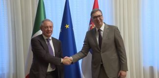 Vučić se sastao sa italijanskim ministrom za preduzetništvo i robu proizvedenu u Italiji