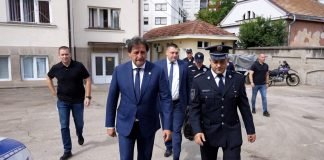 Ministar Gašić obišao Policijsku upravu u Pirotu