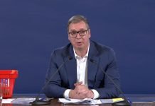 Vučić – „Milenkoviću, završi to“