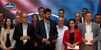 Deo opozicije potpisao „Dogovor za pobedu“ i za subotu najavio novi protest