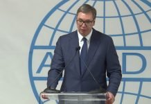 Vučić na otvaranju Italijanske fabrike „Aunde“ u Leskovcu