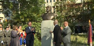 Osvećen i otkriven spomenik đeneralu Božidaru Boži Jankoviću