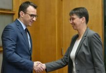 Petković – Beograd opredeljen za mirno rešavanje otvorenih problema na Kosovu i Metohiji