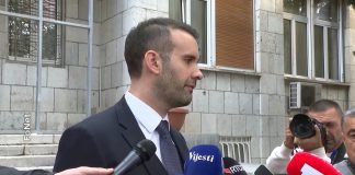 Crna Gora dobila novu vladu, Andrija Mandić predsednik skupštine