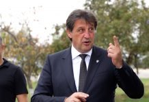 Ministar Gašić obišao radove na rekonstrukciji objekata u blizini Rume