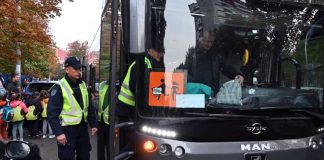 Neophodno ispunjavanje svih uslova za organizovani prevoz dece