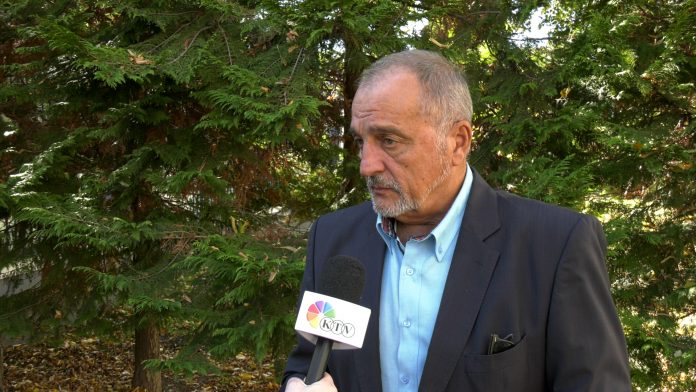 ZORAN ŽIVKOVIĆ