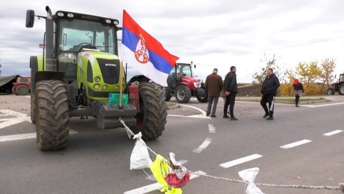 poljoprivrednicic protest aradac