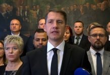 Savez vojvođanskih Mađara predao izbornu listu za parlamentarne izbore