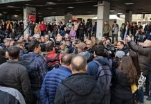 Mladi – Otvoriti biračke spiskove