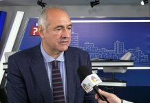 Milo Lompar o tome da li je neujedinjenjem desnice učinjena usluga režimu