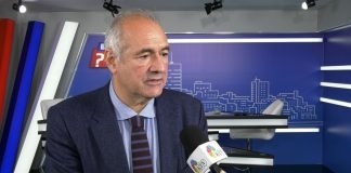 Milo Lompar o tome da li je neujedinjenjem desnice učinjena usluga režimu