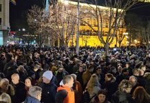 Protest koalicije Srbija protiv nasilja ispred RIK-a