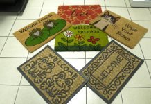 Tišma – otirač, plovak za vodokotlić, točkići za tuš kabinu i ribaće četke