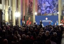 Predsednik Vučić uručio odlikovanja povodom Dana državnosti