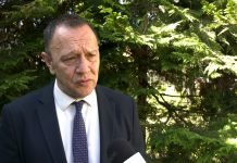 Zoran Sandić – Novi DSS ne želi mrvice i milostinju SNS-a