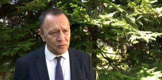 Zoran Sandić – Novi DSS ne želi mrvice i milostinju SNS-a
