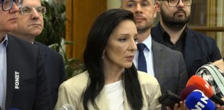 Marinika Tepić – Dijalog je farsa