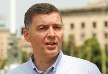 Zelenović – Nećemo učestvovati u tragikomičnom igrokazu vlasti