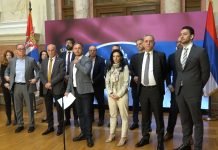 Opozicija – Vlast je izabrala da ide na izbore bez opozicije, želi da nastavi da seli birače