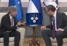 Vučić sa predsednikom Evropske federacije vodenih sportova – Čast nam je da budemo domaćini EP