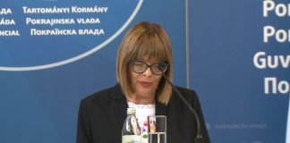 Gojković uručila ugovore za bolje uslove stanovanja porodicama sa troje ili četvoro dece u Vojvodini