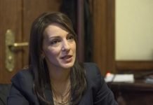 Tepić (SSP) – Ko je kupio vile u Atini?