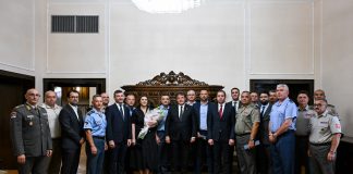 Prijem polaznika 13. klase Visokih studija bezbednosti i odbrane kod ministra Gašića