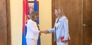Predsednica Maja Gojković sastala se sa ministarkom Tatjanom Macurom