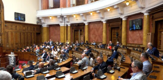 Poslanici nastavili raspravu o Deklaraciji i ostalim tačkama dnevnog reda